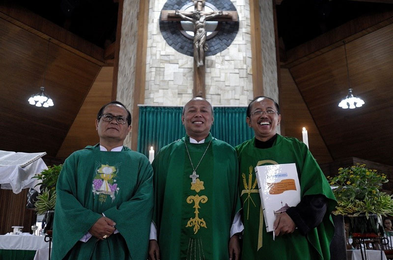 Serah Terima Jabatan Romo Paroki Somohitan di Tahun 2019